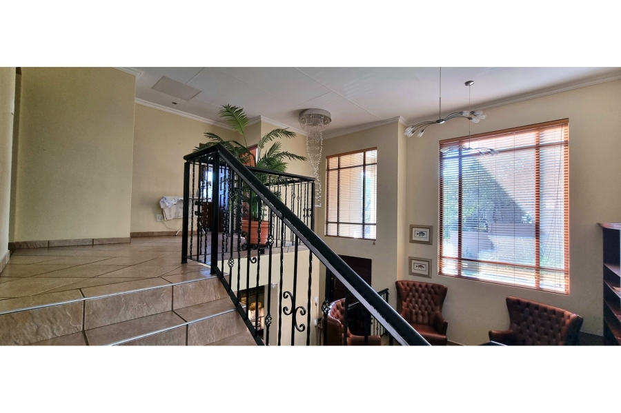 To Let 3 Bedroom Property for Rent in Mulbarton Gauteng