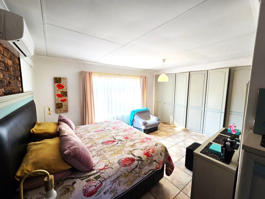 3 Bedroom Property for Sale in Hesteapark Gauteng