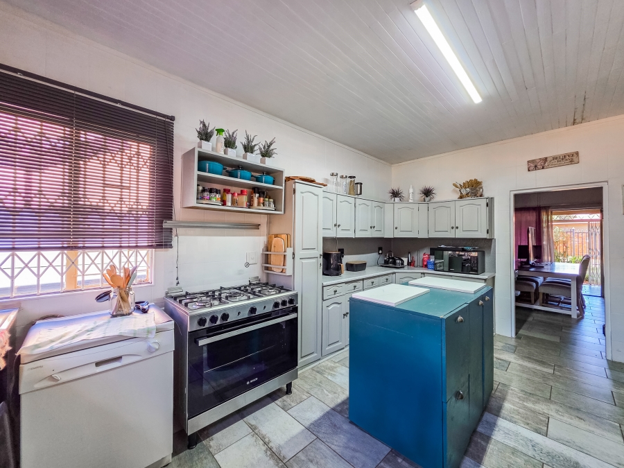 3 Bedroom Property for Sale in Villieria Gauteng