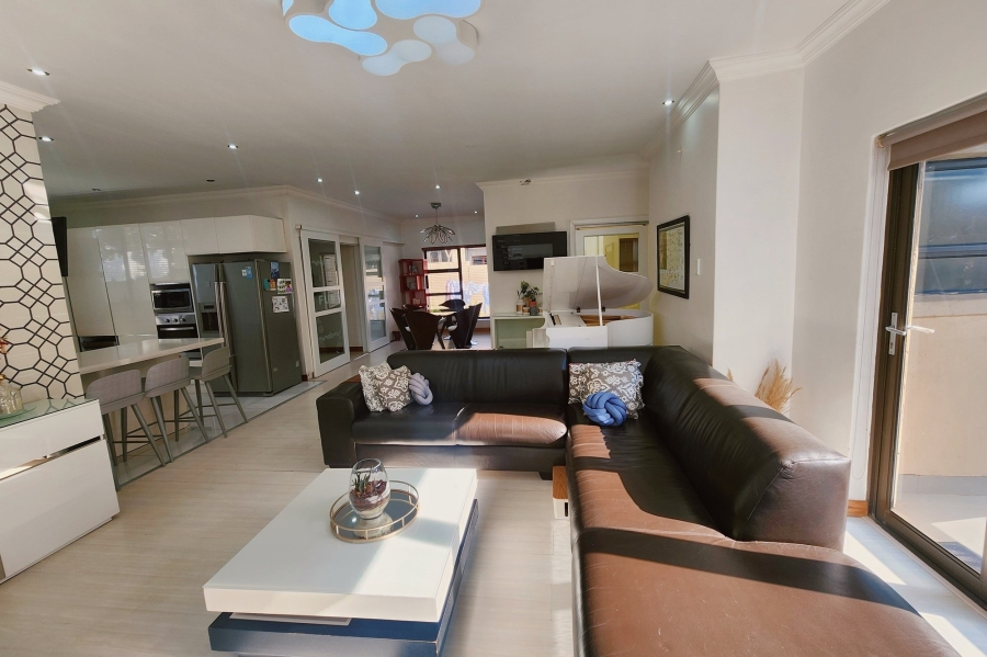 6 Bedroom Property for Sale in Brooklands Lifestyle Estate Gauteng