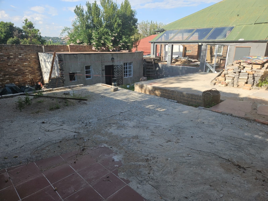 5 Bedroom Property for Sale in Kensington Gauteng