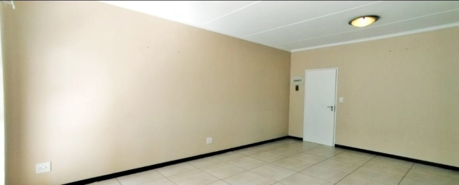 To Let 3 Bedroom Property for Rent in Kyalami Hills Gauteng