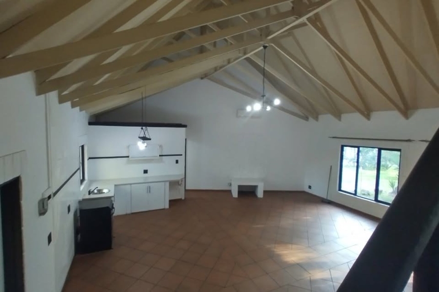16 Bedroom Property for Sale in Glen Austin Gauteng
