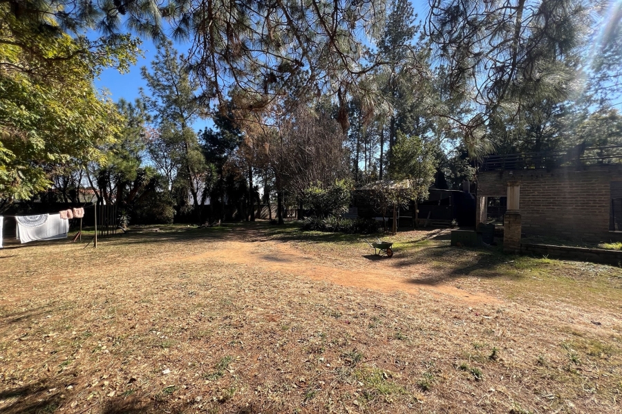 16 Bedroom Property for Sale in Glen Austin Gauteng