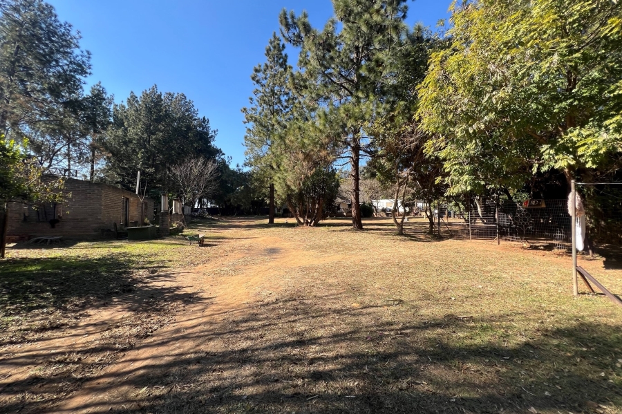 16 Bedroom Property for Sale in Glen Austin Gauteng