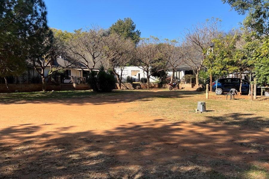16 Bedroom Property for Sale in Glen Austin Gauteng