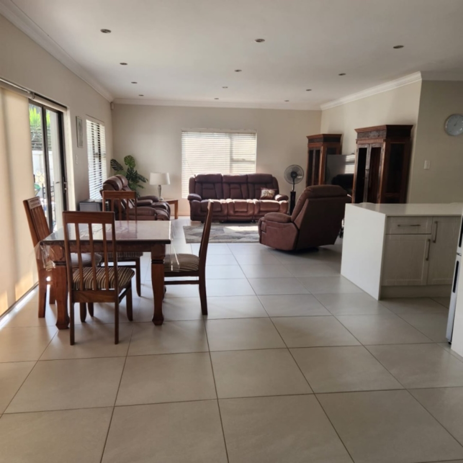 5 Bedroom Property for Sale in Brentwood Park Gauteng