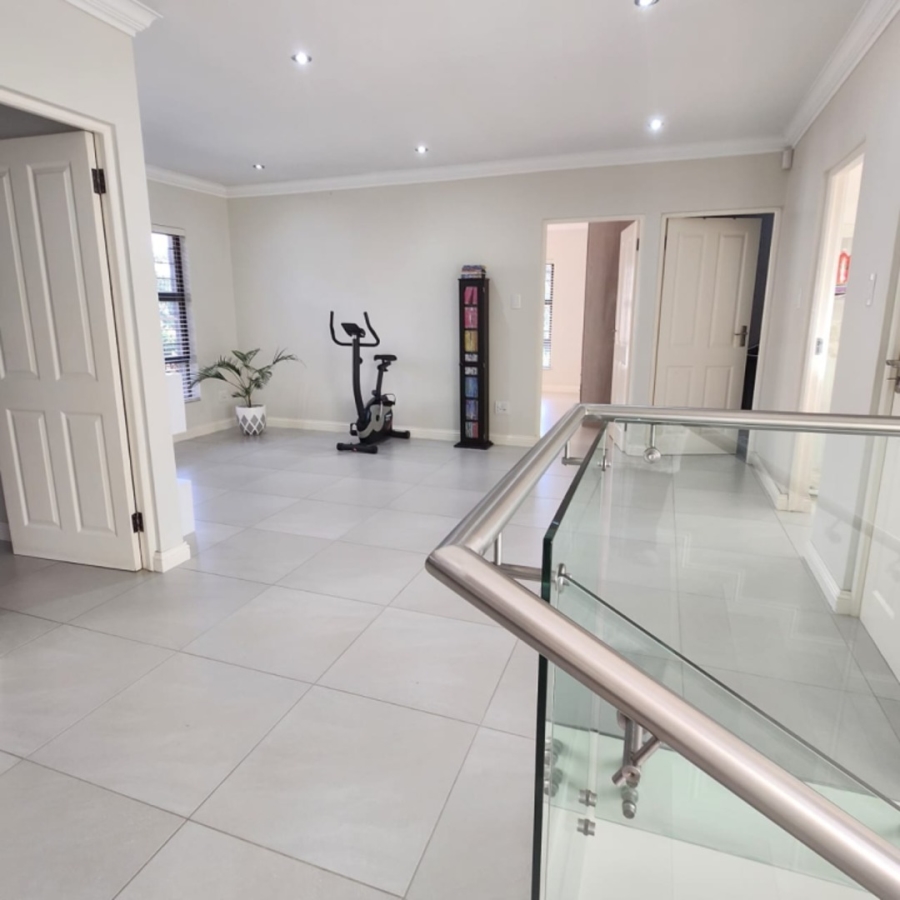 5 Bedroom Property for Sale in Brentwood Park Gauteng