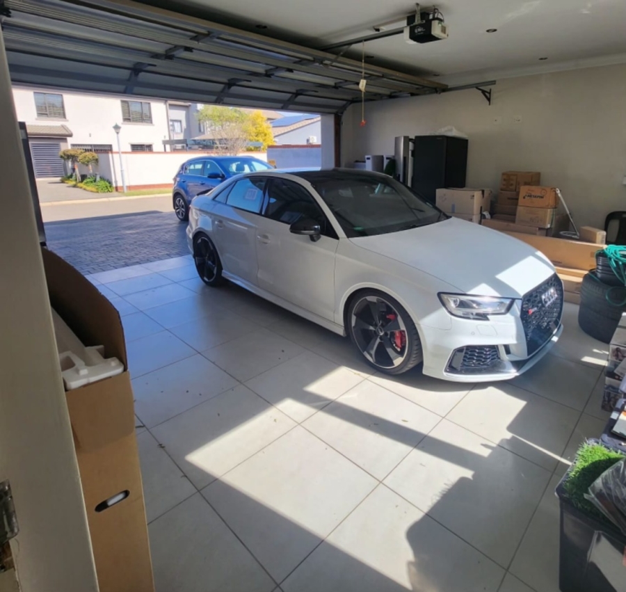 5 Bedroom Property for Sale in Brentwood Park Gauteng