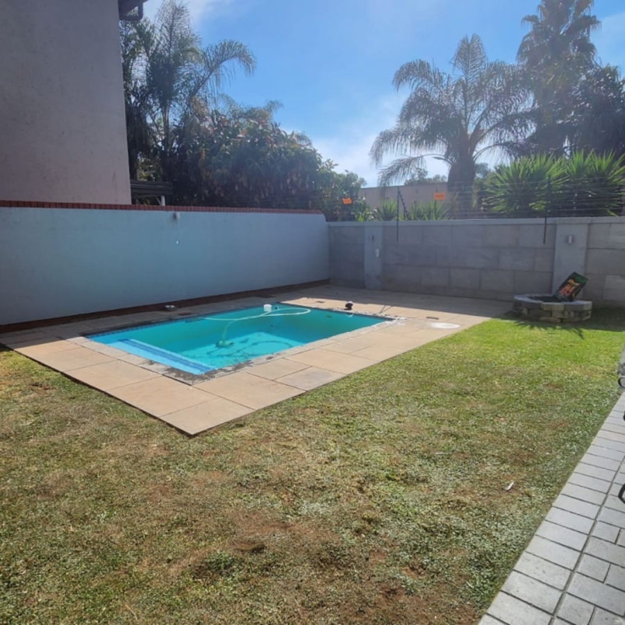 5 Bedroom Property for Sale in Brentwood Park Gauteng