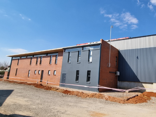 Commercial Property for Sale in Valley Settlements A H Gauteng