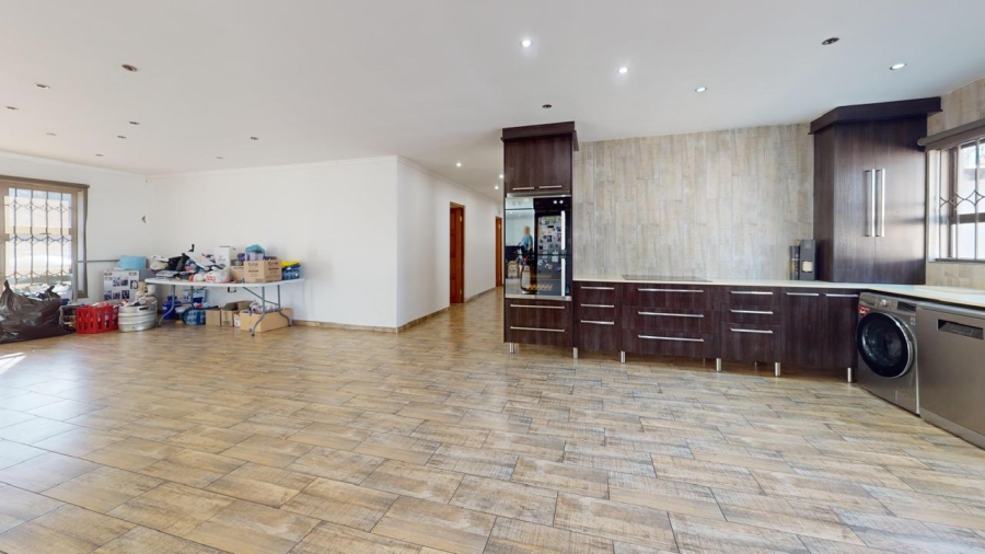 4 Bedroom Property for Sale in Parkrand Gauteng