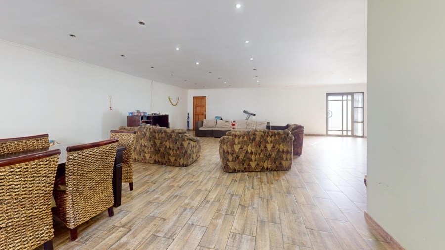 4 Bedroom Property for Sale in Parkrand Gauteng