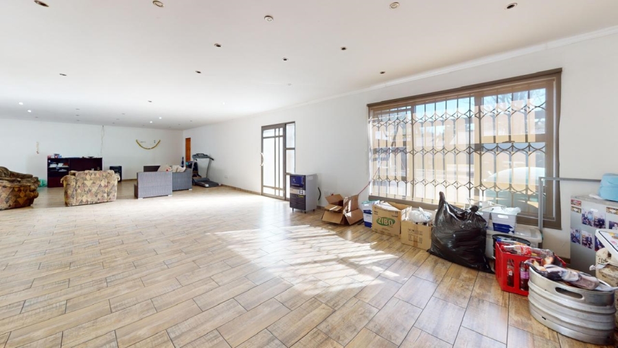 4 Bedroom Property for Sale in Parkrand Gauteng