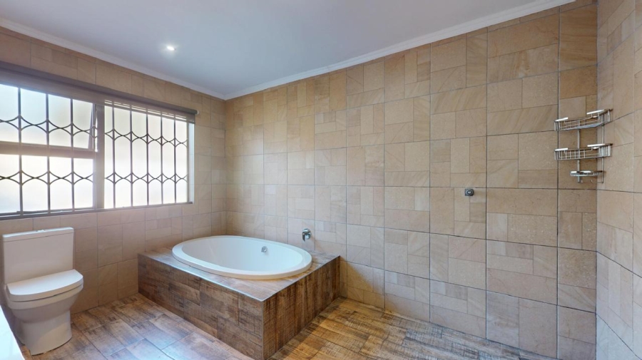 4 Bedroom Property for Sale in Parkrand Gauteng