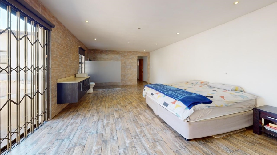 4 Bedroom Property for Sale in Parkrand Gauteng