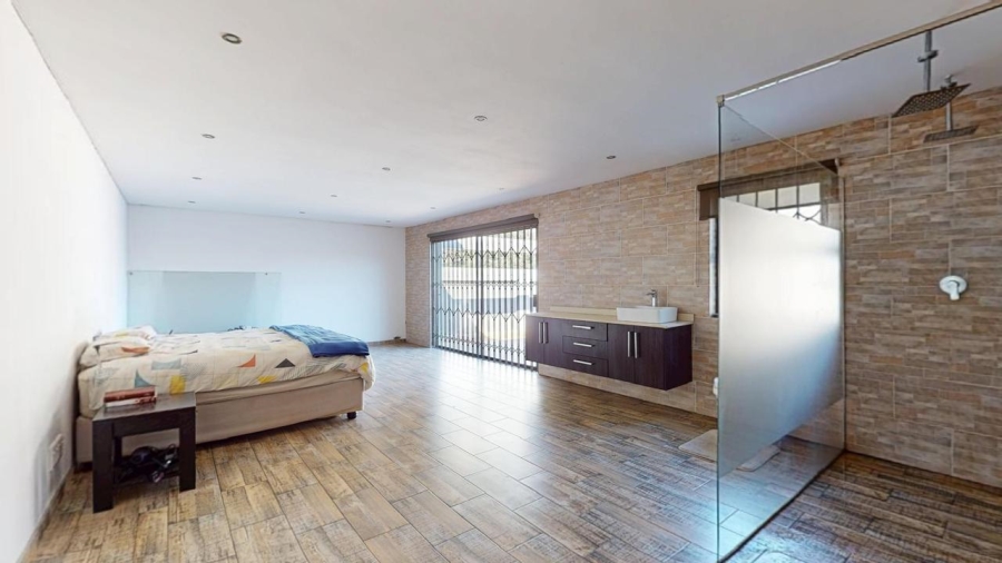 4 Bedroom Property for Sale in Parkrand Gauteng