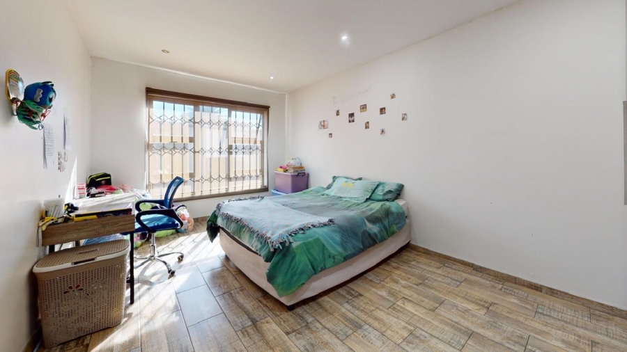 4 Bedroom Property for Sale in Parkrand Gauteng