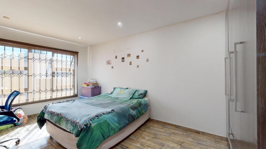 4 Bedroom Property for Sale in Parkrand Gauteng