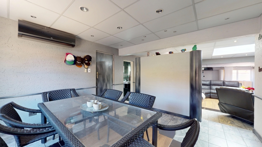 3 Bedroom Property for Sale in Sunward Park Gauteng