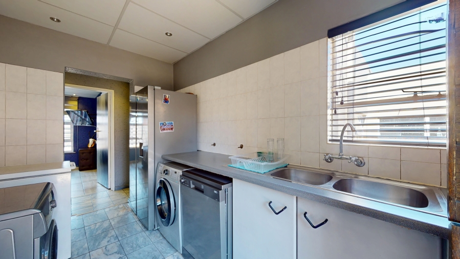 3 Bedroom Property for Sale in Sunward Park Gauteng