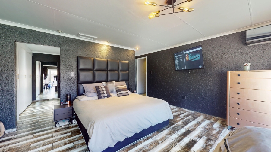 3 Bedroom Property for Sale in Sunward Park Gauteng