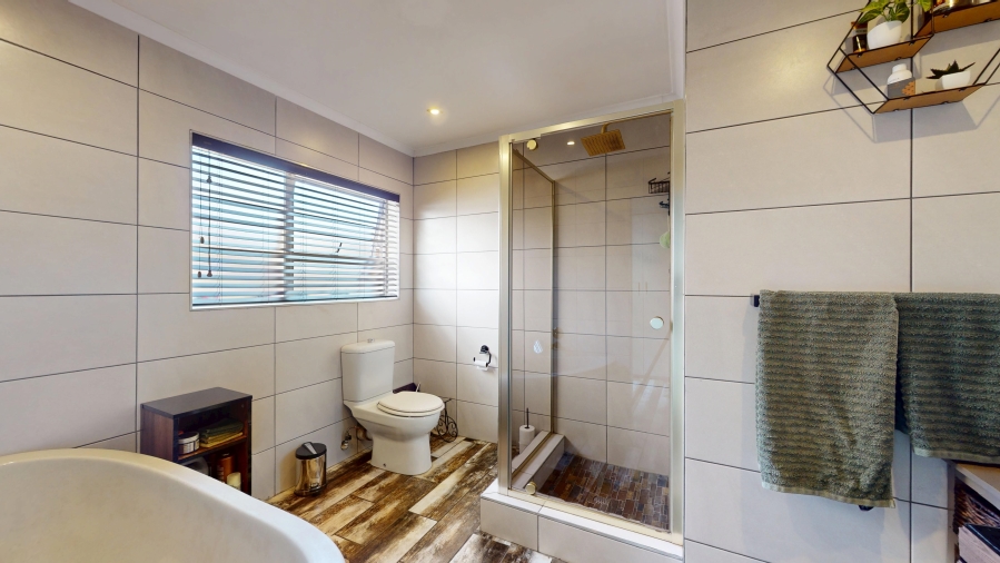 3 Bedroom Property for Sale in Sunward Park Gauteng