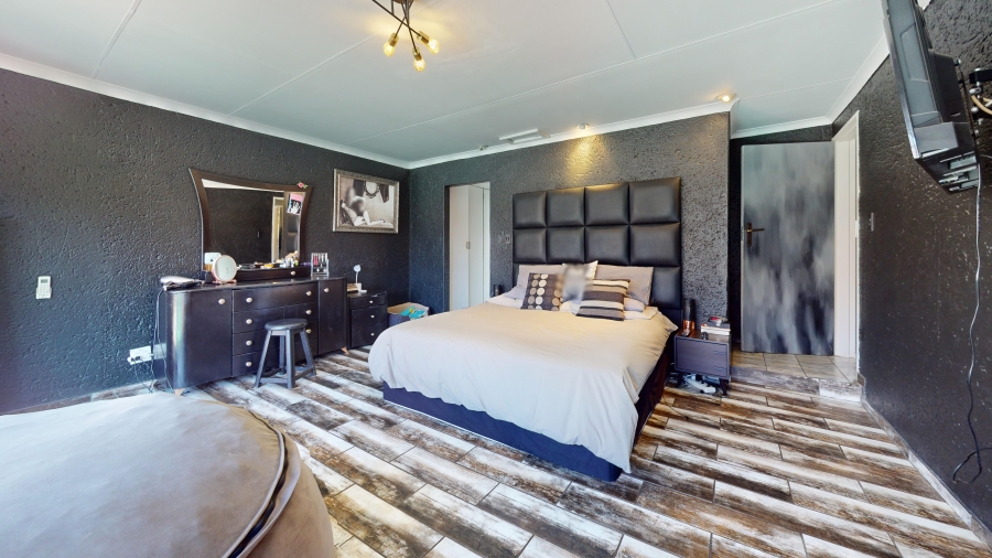 3 Bedroom Property for Sale in Sunward Park Gauteng