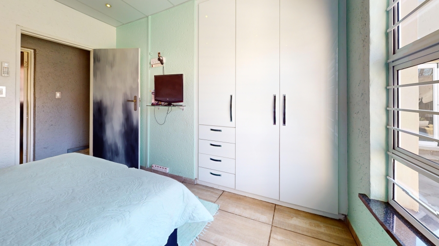 3 Bedroom Property for Sale in Sunward Park Gauteng