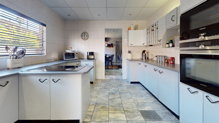 3 Bedroom Property for Sale in Sunward Park Gauteng