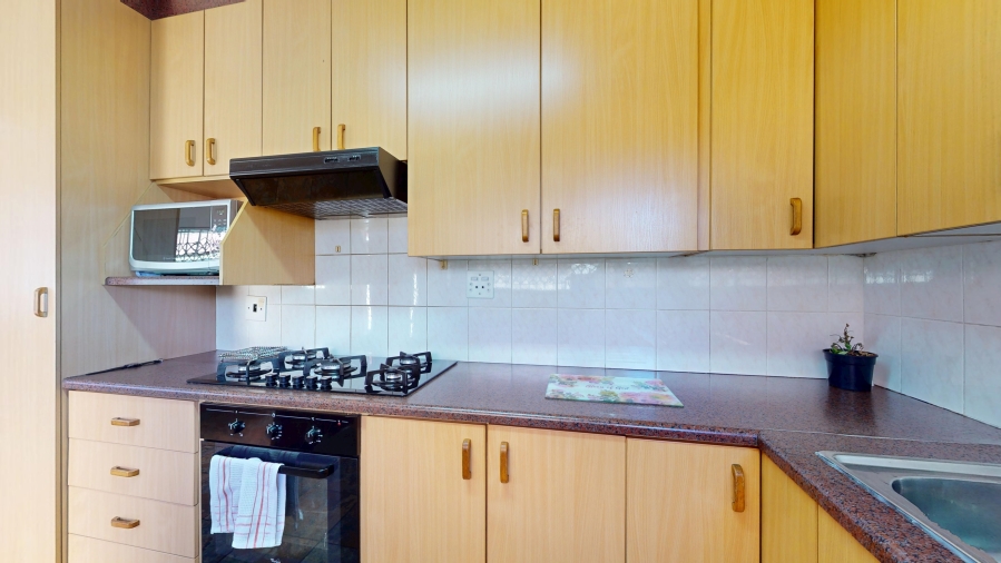 3 Bedroom Property for Sale in Dayanglen Gauteng
