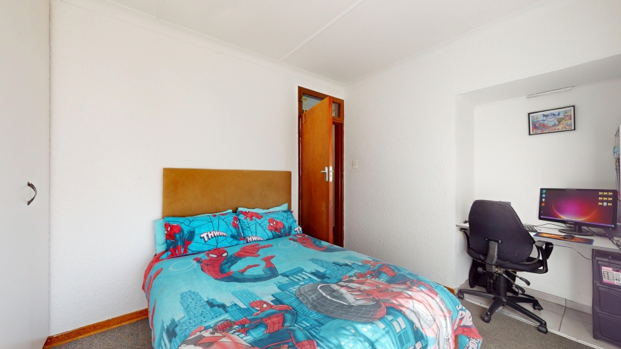 3 Bedroom Property for Sale in Dayanglen Gauteng
