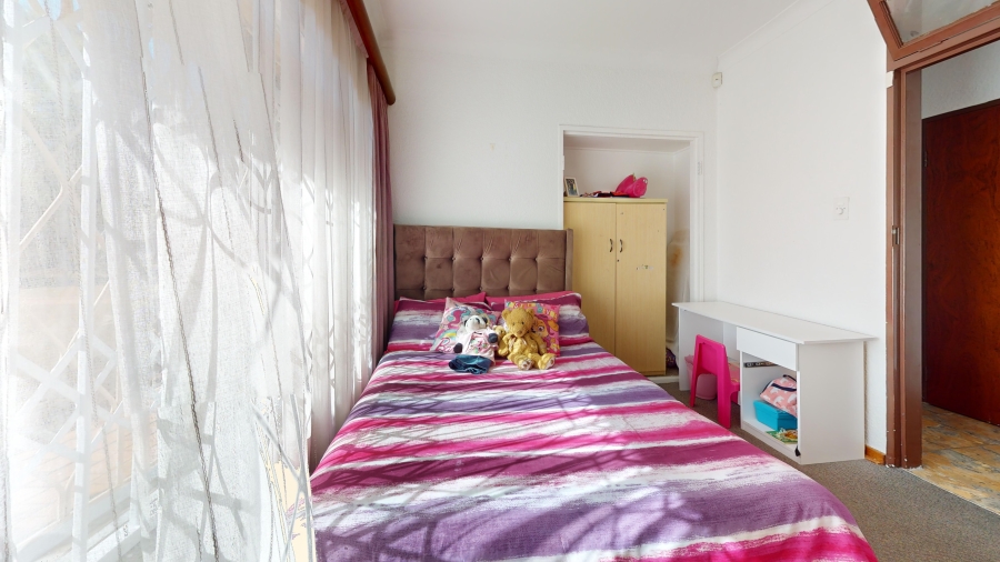 3 Bedroom Property for Sale in Dayanglen Gauteng