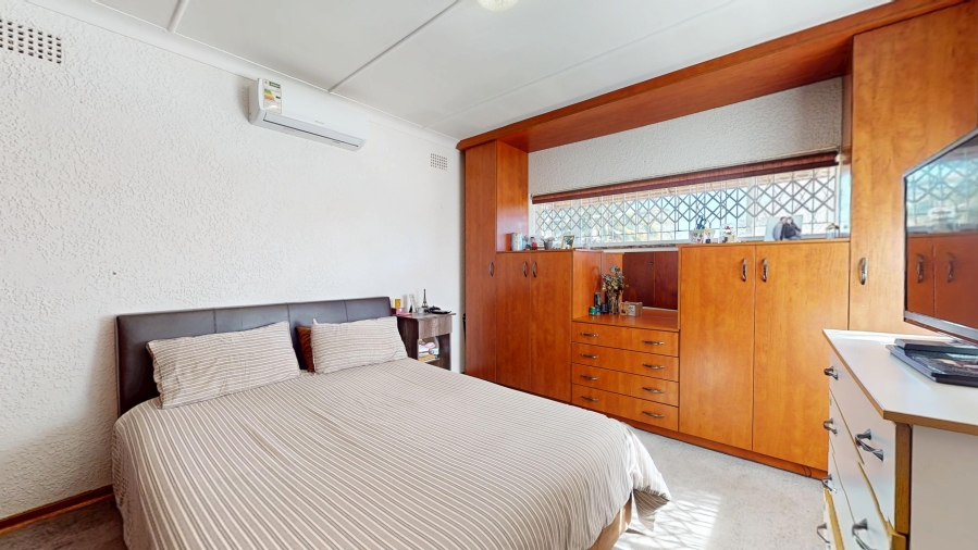3 Bedroom Property for Sale in Dayanglen Gauteng