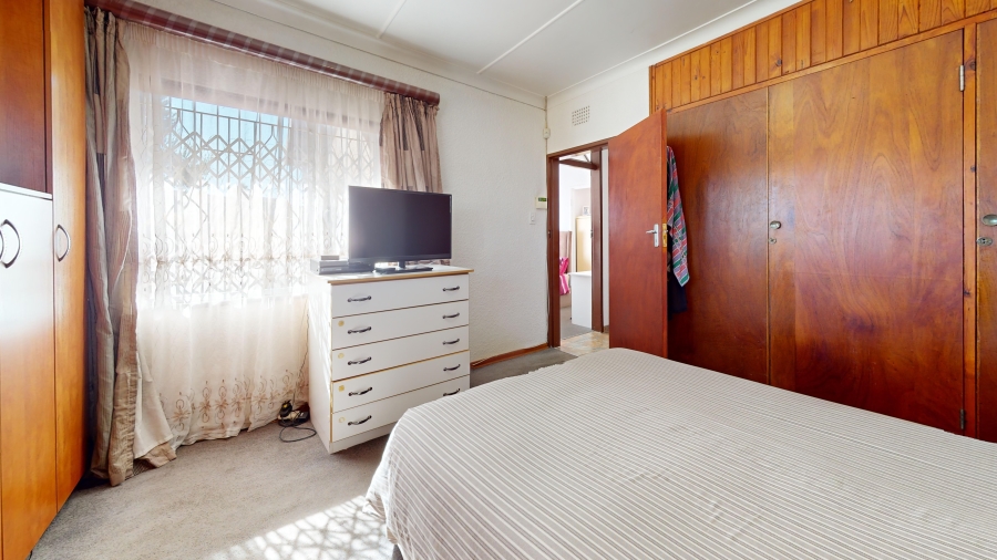 3 Bedroom Property for Sale in Dayanglen Gauteng