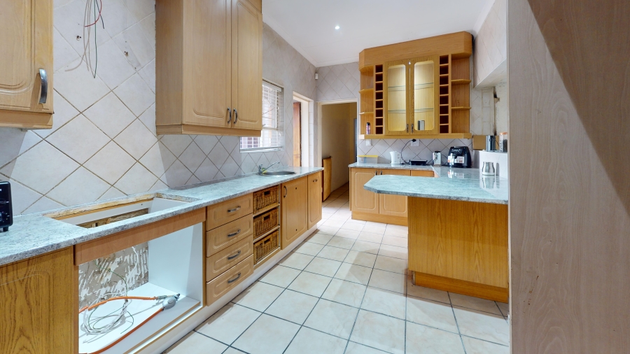 4 Bedroom Property for Sale in Witfield Gauteng