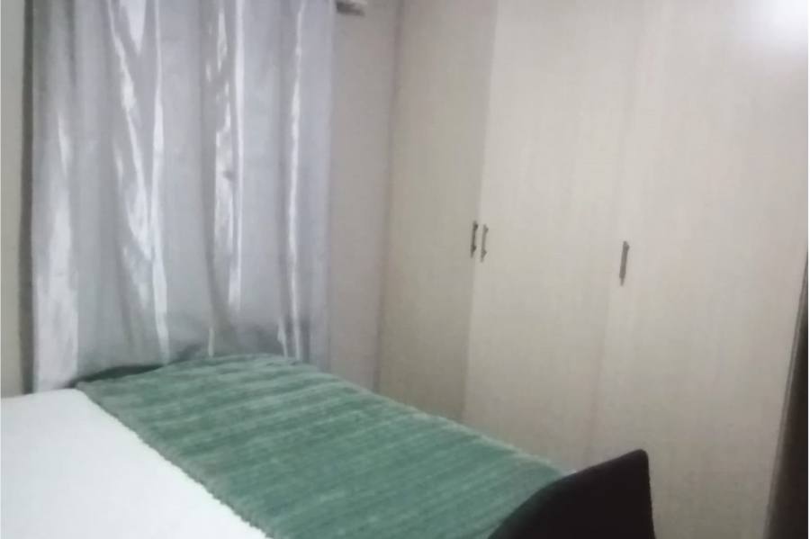 1 Bedroom Property for Sale in Noordwyk Gauteng