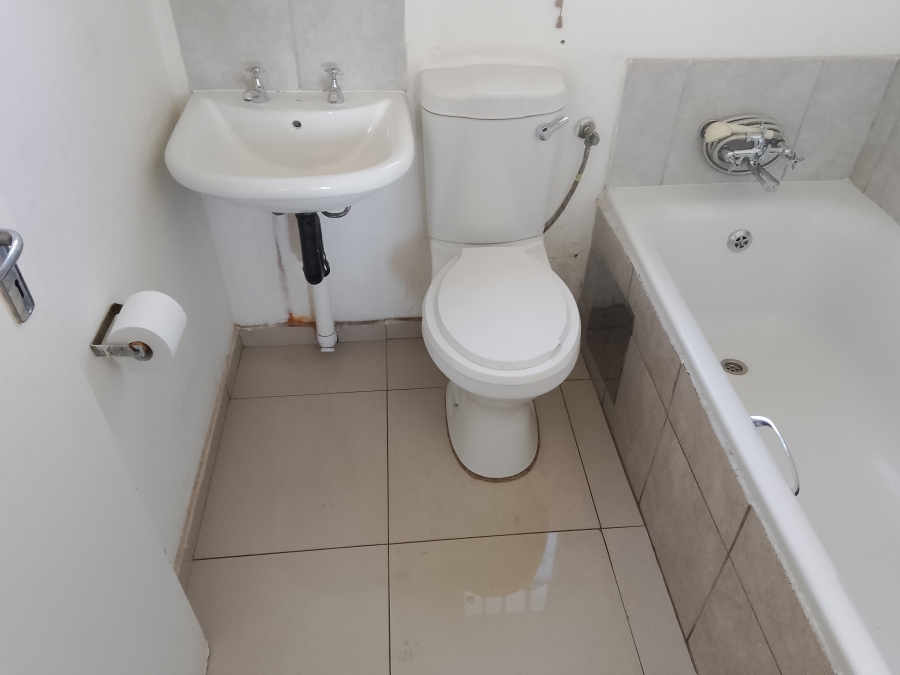 2 Bedroom Property for Sale in Jabulani Gauteng