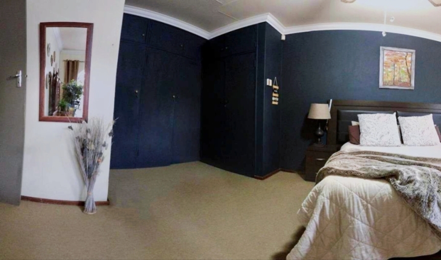 3 Bedroom Property for Sale in Brackenhurst Gauteng