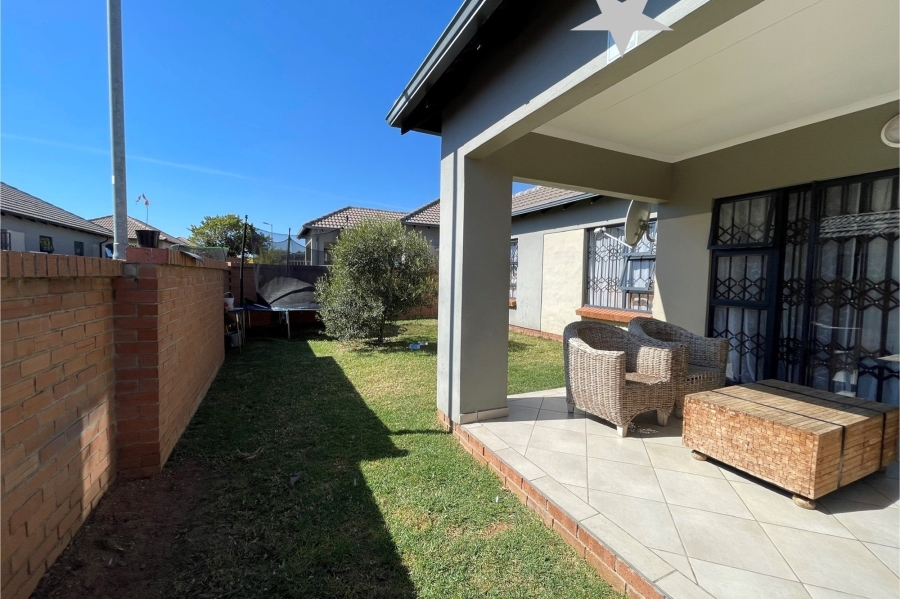 3 Bedroom Property for Sale in The Reeds Gauteng