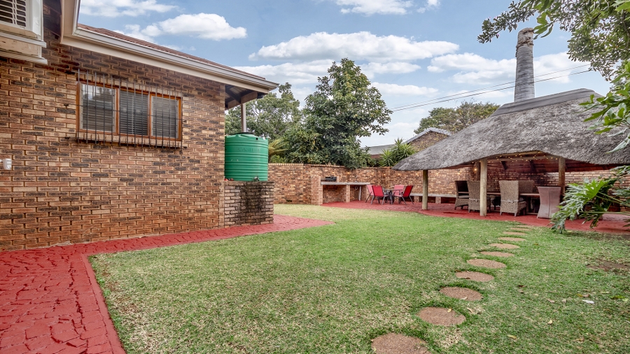 2 Bedroom Property for Sale in Montana Park Gauteng