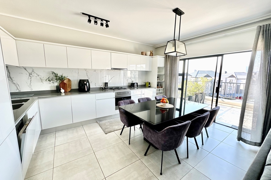2 Bedroom Property for Sale in The Polofields Gauteng
