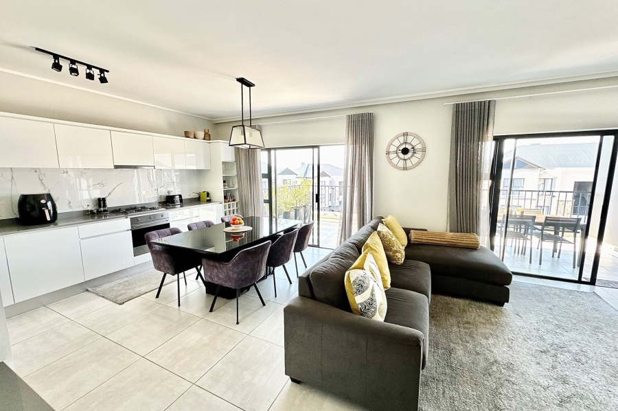 2 Bedroom Property for Sale in The Polofields Gauteng