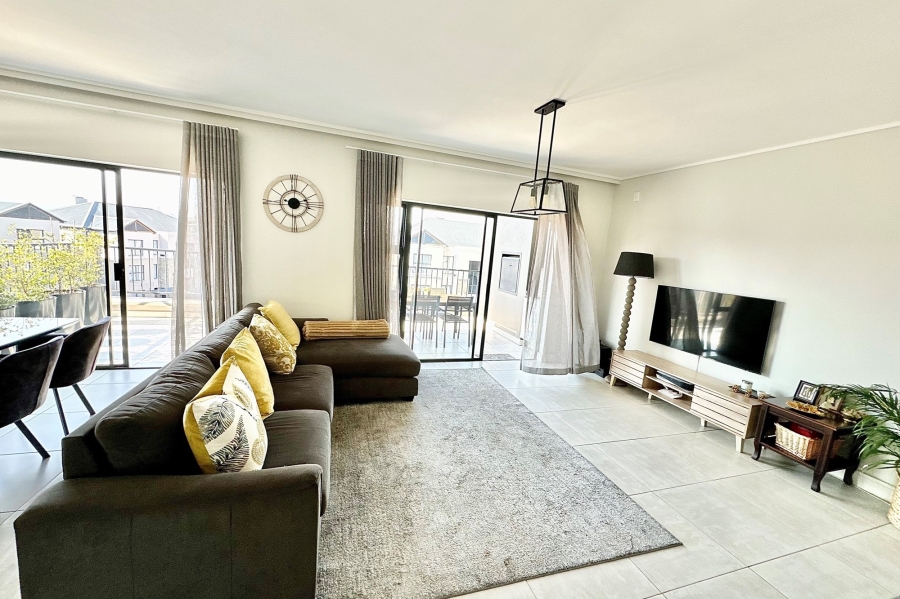 2 Bedroom Property for Sale in The Polofields Gauteng