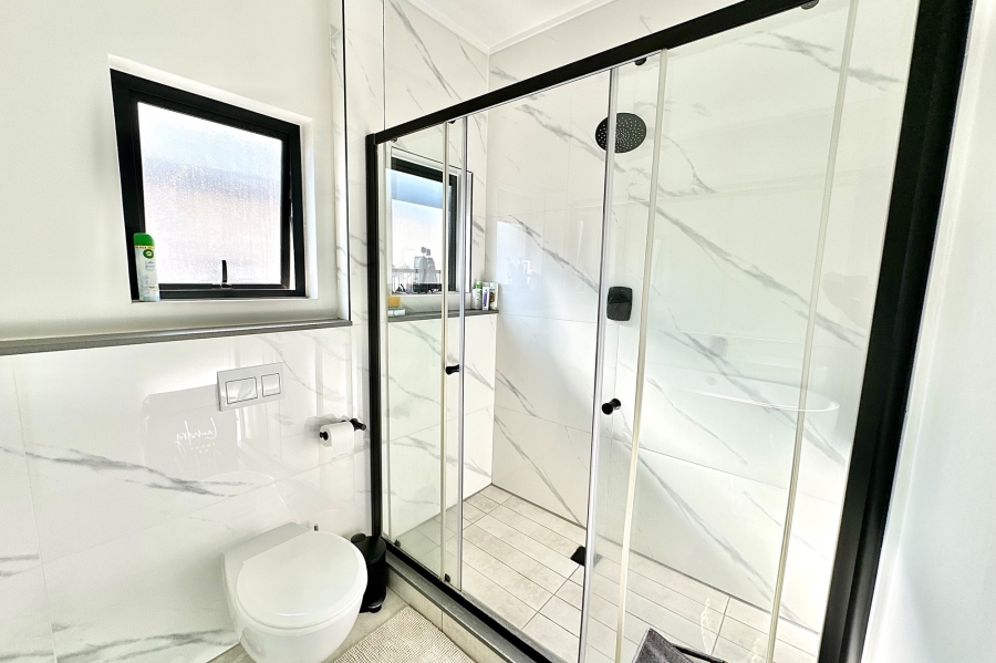 2 Bedroom Property for Sale in The Polofields Gauteng