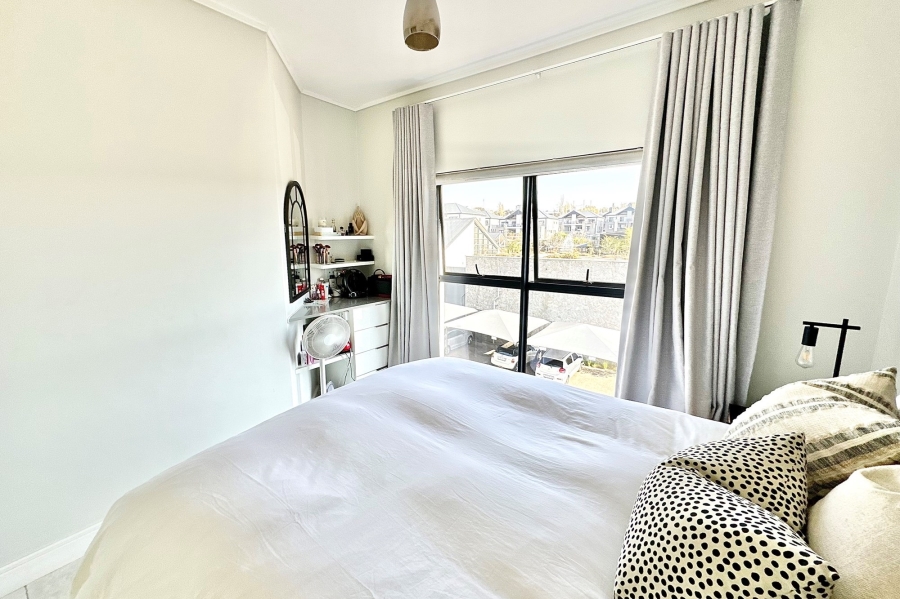 2 Bedroom Property for Sale in The Polofields Gauteng