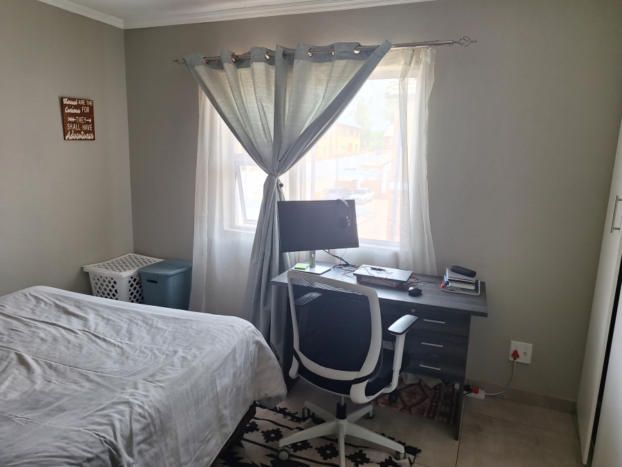 2 Bedroom Property for Sale in Albemarle Gauteng