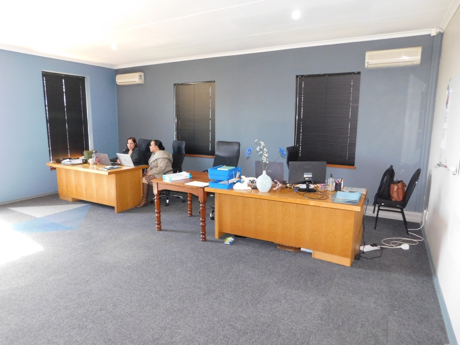 Commercial Property for Sale in Blairgowrie Gauteng