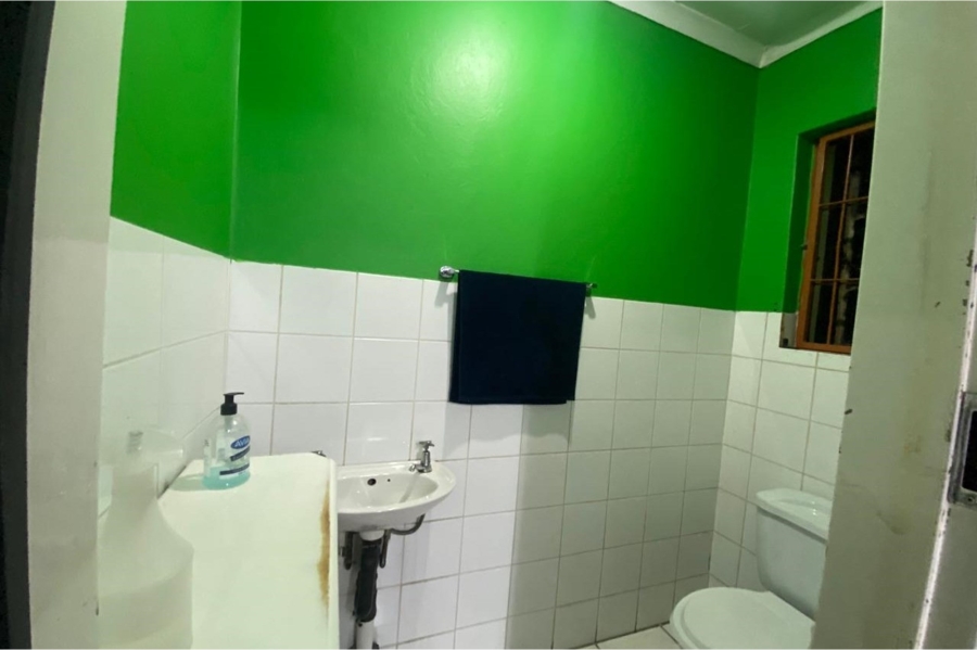 Commercial Property for Sale in Three Rivers Gauteng