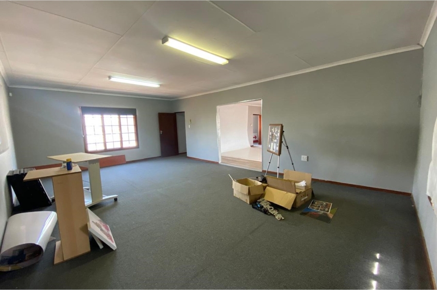 Commercial Property for Sale in Three Rivers Gauteng
